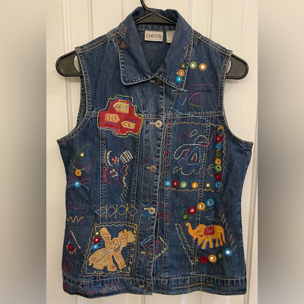 Chicos denim Vest  Exclusive of decoration